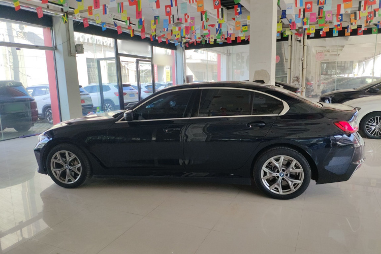 宝马i3 2024款 eDrive 35 L车身外观6003