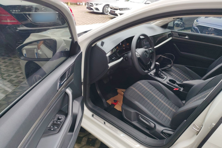 大众 朗逸 2022款 280TSI DSG舒适版中控内饰20
