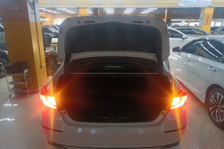 本田 雅阁 2018款 260TURBO 精英版 国V局部细节23