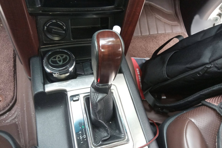 丰田 普拉多（平行进口）局部细节18