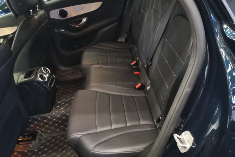 奔驰GLC 2021款 GLC 260 L 4MATIC 动感型中控内饰21