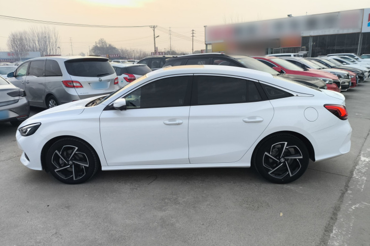 名爵 MG5 2021款 300TGI DCT青奢豪享版车身外观6003