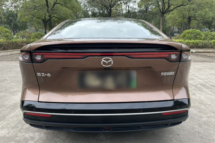 马自达EZ-6 2024款 增程200智尊版车身外观6004