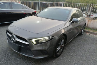 奔驰A级(进口) 2019款 A 200 动感型