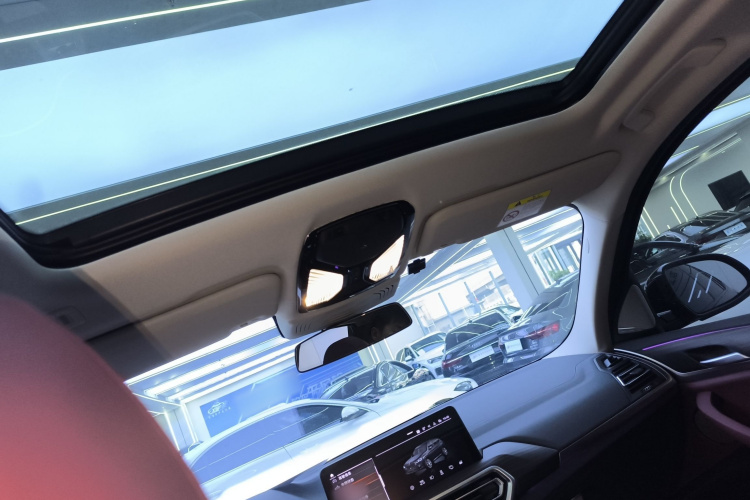 宝马X3 2022款 改款二 xDrive30i 领先型 M曜夜套装中控内饰22