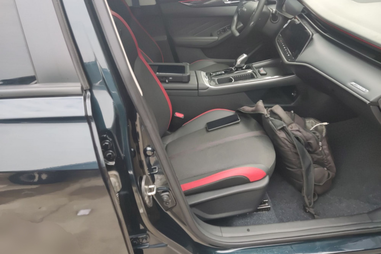 东风风神 奕炫MAX 2024款 1.5T 豪华版局部细节41