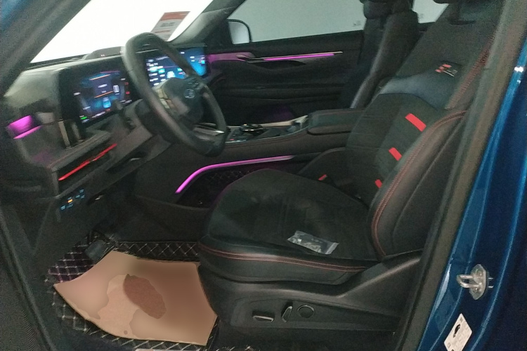 福特 2023款 锐界L 2.0T EcoBoost E混动四驱七座 STLine局部细节19