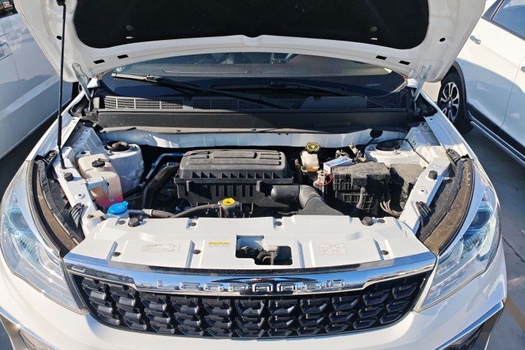 猎豹汽车 猎豹CS9 2018款 1.5T CVT劲朗型机舱底盘24