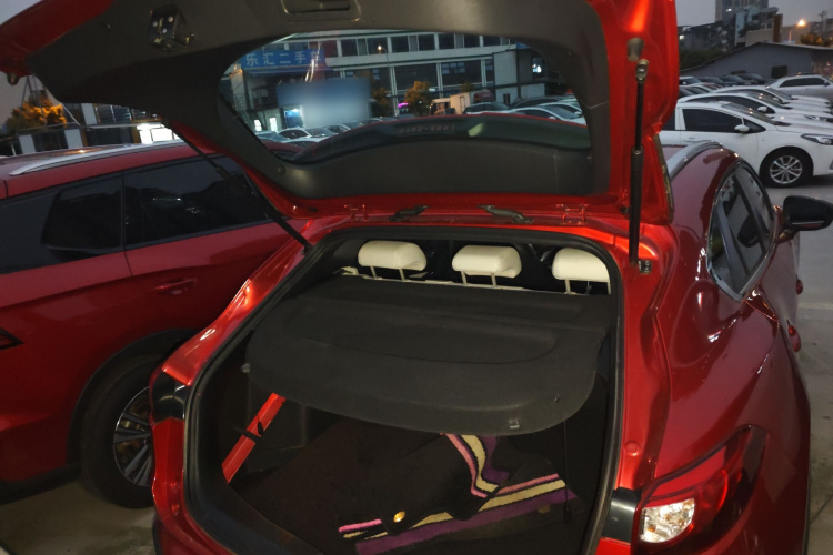 马自达CX-4 2016款 2.5L 自动四驱蓝天无畏版机舱底盘23