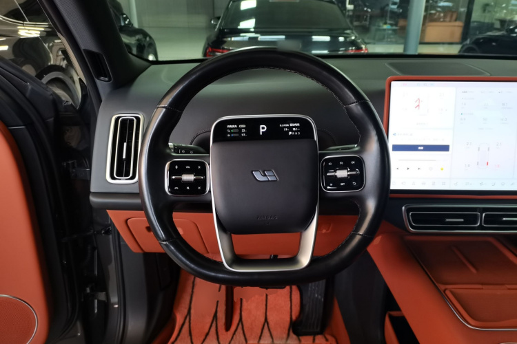 理想汽车 理想L9 2023款 Pro中控内饰13