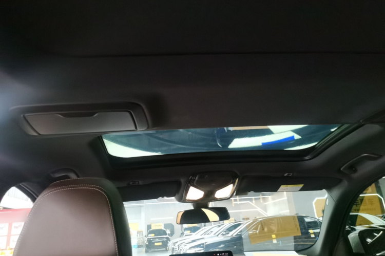 宝马5系 2023款 530Li 领先型 M运动套装中控内饰22