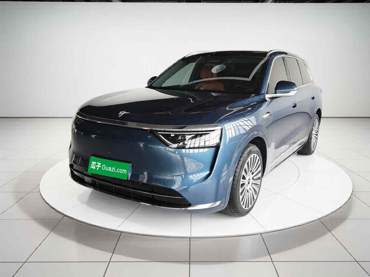 鸿蒙智行 问界M8 2025款 增程 Max版 37kWh 5座版 (192线激光雷达）(2)