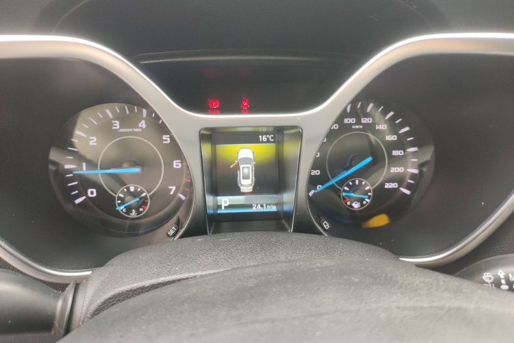 江铃 驭胜S330 2016款 1.5L GTDi 自动两驱尊贵版局部细节14