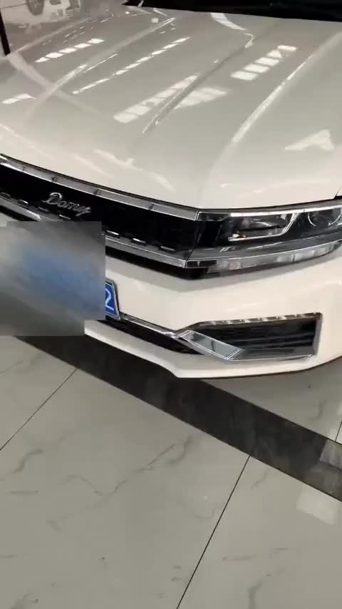 众泰 大迈X7 2018款 2.0T 自动尊贵型讲解2