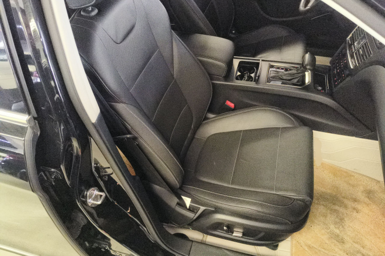 红旗H7 2019款 1.8T 舒适版局部细节41