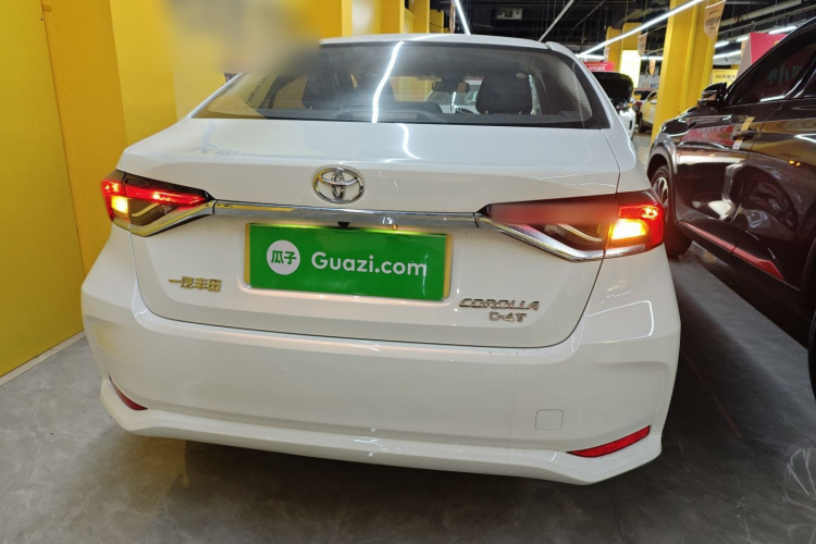 丰田 卡罗拉 2023款 1.2T 先锋版车身外观6004