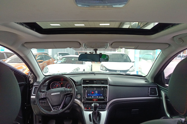 哈弗M6 2018款 改款 1.5T DCT两驱精英型中控内饰22