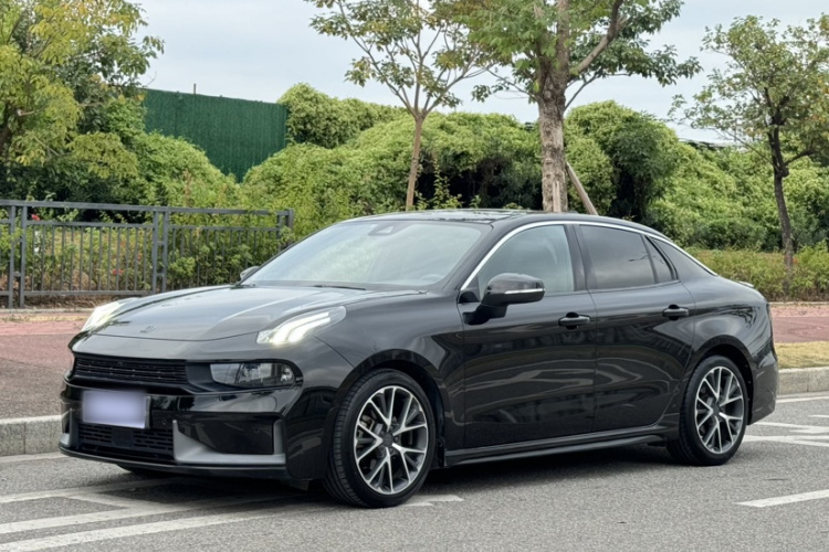 领克03 2022款 2.0TD DCT劲Pro车身外观1