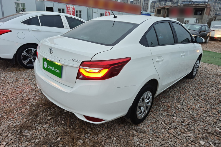 丰田 威驰 2021款 1.5L CVT创行版车身外观7