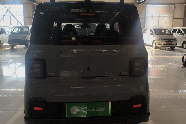 吉利银河 2025款 210km 熊猫卡丁车身外观6