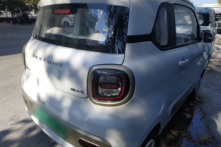 奔腾小马 2026款 222km 萌趣马 Plus车身外观7