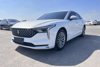 奔腾B70 2023款 第三代 1.5T 自动乐享型70周年纪念版