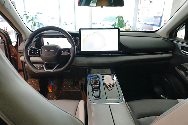 埃安 AION S Plus 2021款 70 智领版中控内饰12
