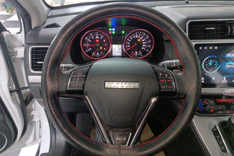 哈弗M6 2018款 改款 1.5T DCT两驱精英型中控内饰13