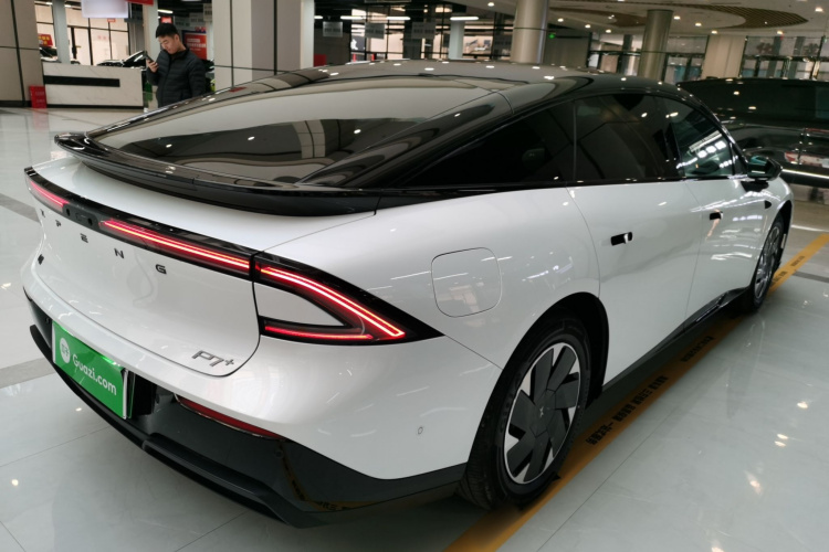 小鹏P7+ 2024款 长续航 Max车身外观7