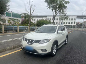 日产 奇骏 2014款 2.5L CVT豪华版 4WD