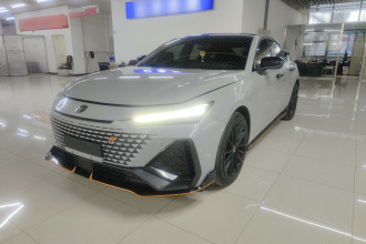 长安UNI-V 2022款 2.0T 锋速版