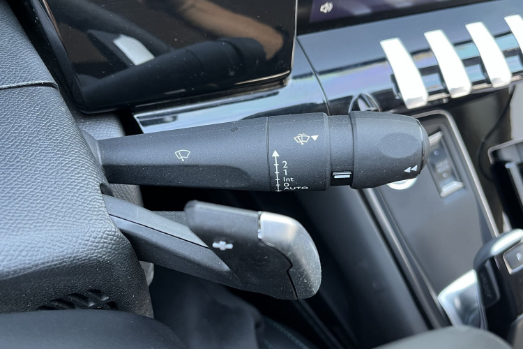 标致508 2023款 508L 400THP 驭动旗舰版中控内饰7010