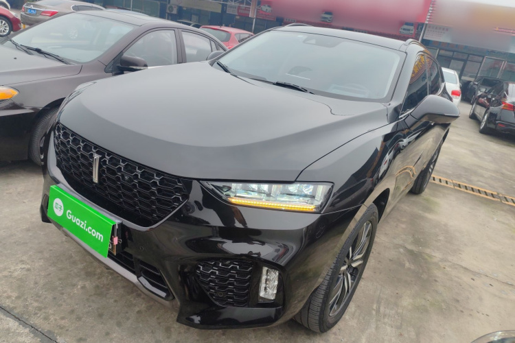 魏牌 VV7 2017款 2.0T 超豪型车身外观1