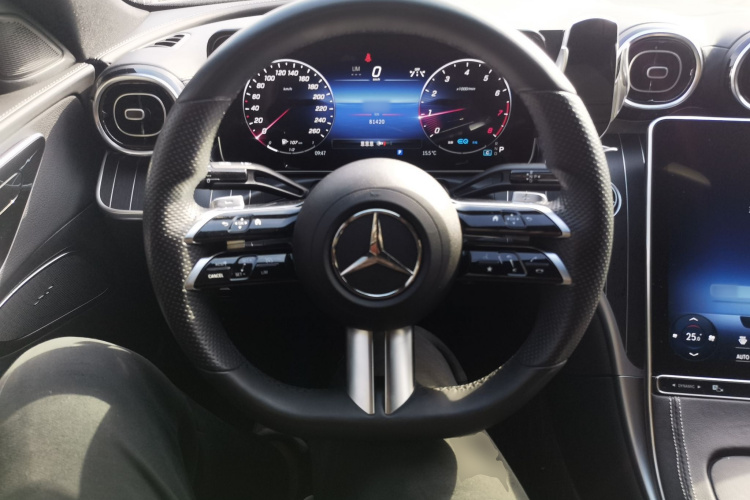 奔驰C级 2022款 改款 C 200 L 运动版中控内饰13