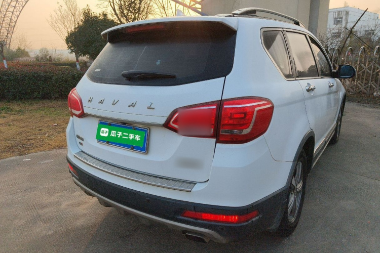 哈弗H6 2015款 改款 运动版 1.5T 手动两驱精英型车身外观7