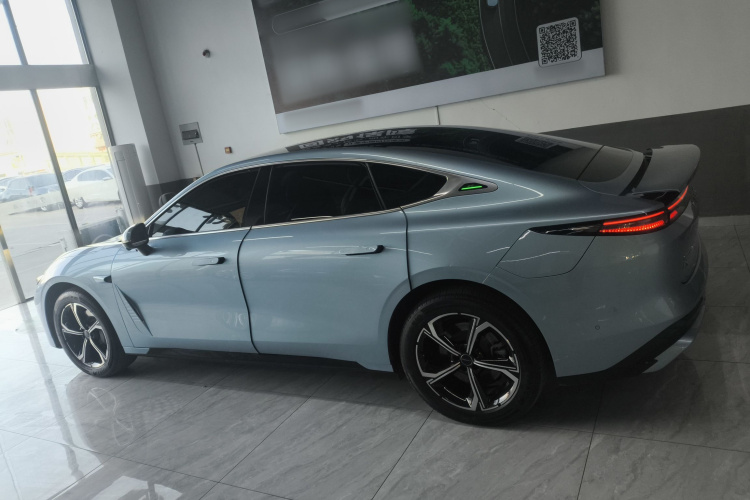 星途 星纪元 ES 2024款 Max长续航版车身外观4