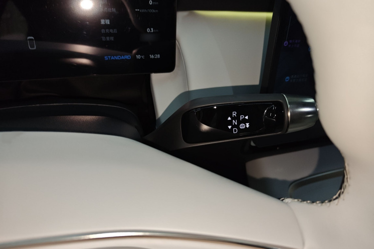 小鹏P7+ 2024款 超长续航 Max局部细节18