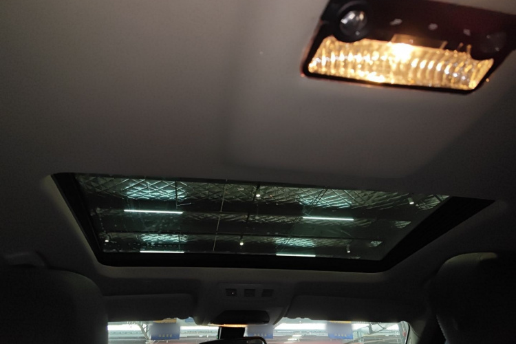 宝马5系 2014款 520Li 典雅型局部细节22