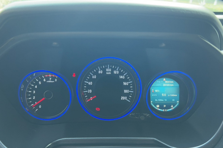 比速汽车 比速T3 2017款 1.3T CVT旗舰型局部细节14