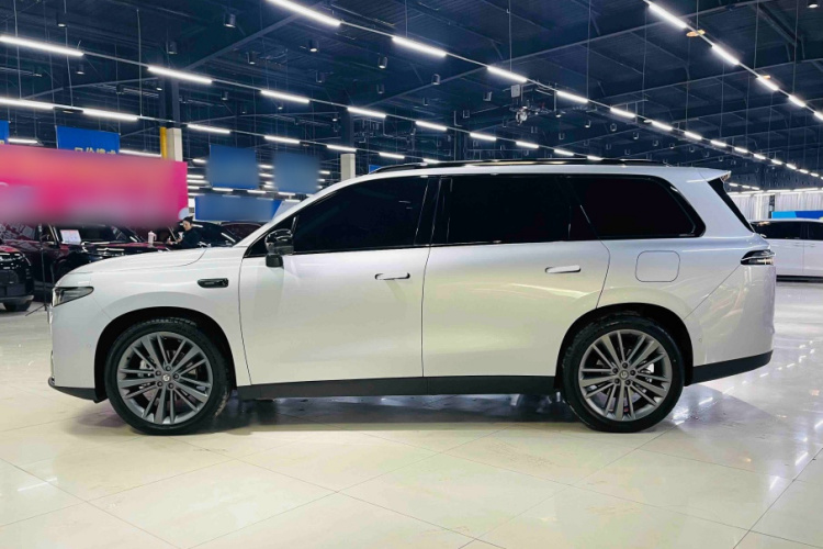 零跑汽车 零跑C16 2024款 增程 200尊享版车身外观6004