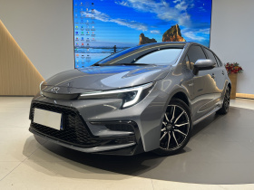 丰田 雷凌 2023款 智能电混双擎 1.8L 运动版