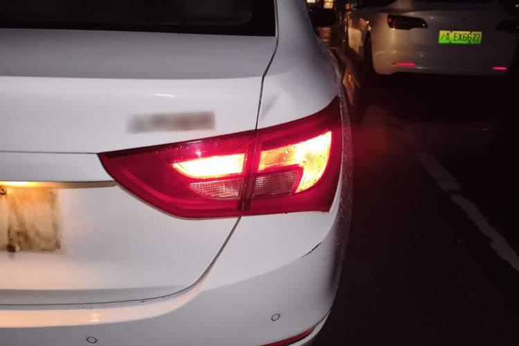 别克 英朗 2016款 15N 自动精英型车身外观6006