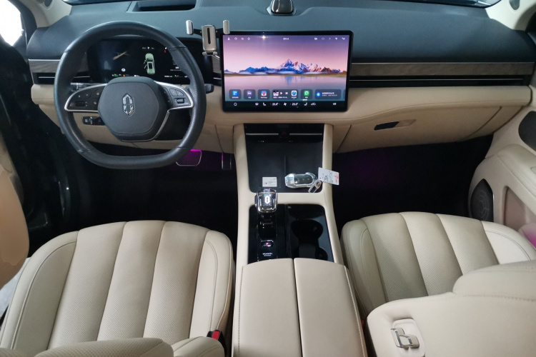 鸿蒙智行 问界M7 2022款 1.5T 后驱舒适版中控内饰12