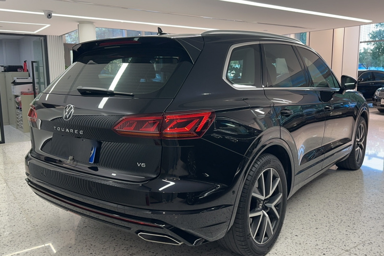 大众 途锐 2021款 3.0TSI 锐享版 经典运动套装车身外观6003