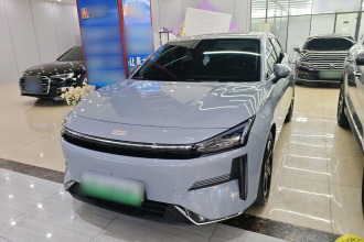 吉利银河 银河L6 2024款 125km PLUS 龙腾版