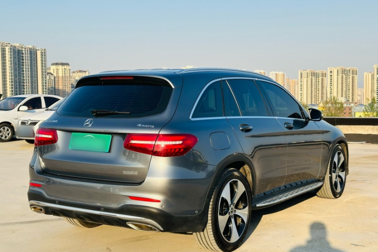 奔驰GLC 2018款 改款 GLC 300 4MATIC 动感型车身外观6005