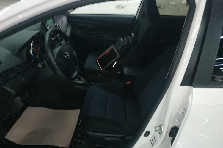 丰田 YARiS L 致享 2020款 1.5L CVT领先版局部细节19