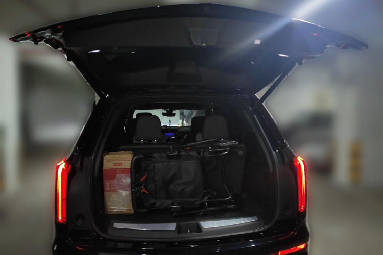 凯迪拉克XT6 2020款 28T 六座豪华型中控内饰23