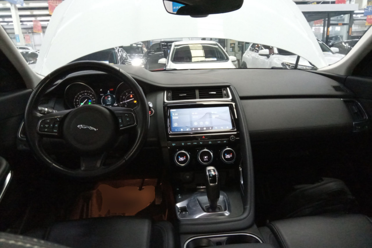 捷豹E-PACE 2018款 P200 S 国VI中控内饰7002
