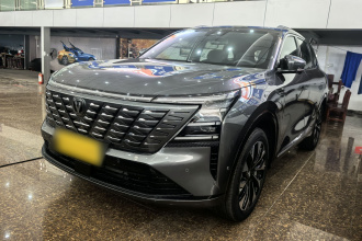 长安CS75 PLUS 2025款 第四代 UItra 2.0T 新蓝鲸 智慧智擎型